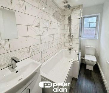 Rhos Y Dderwen, Blackwood, NP12 - Photo 3