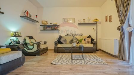 Casa mobilata si utilata in Sanpetru - Fotografie 2