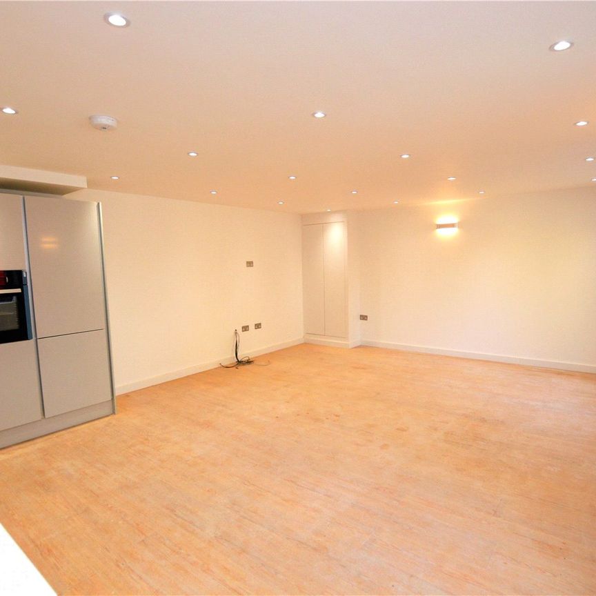 Colby Mews, London, SE19 - Photo 1