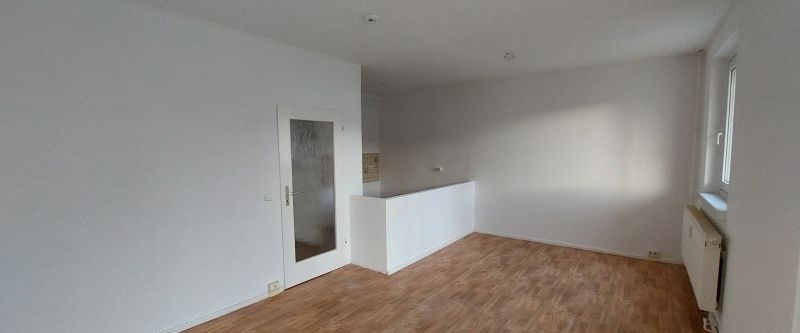Große Wohnung / Balkon / Aufzug - Foto 1