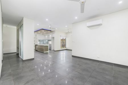10 Bevan Street, Muirhead NT 0810 - House For Rent | Domain - Photo 3