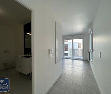 Location Appartement 1 pièce 29m² BORDEAUX 33100 - Photo 3