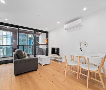 Two bed Apartment in Prime Box Hill Location - Partly Furnished - Photo 5