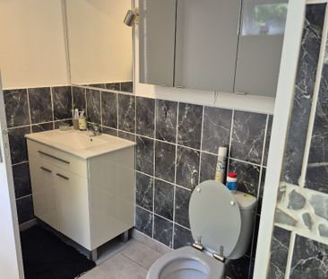 Location Maison 3 pièces 69m² SIN LE NOBLE 59450 - Photo 6