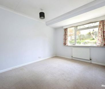 3 bedroom detached house to rent - Photo 2