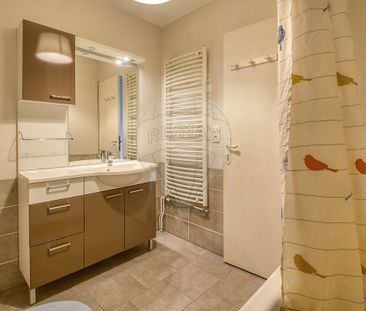 Location Maison 5 pièces 106m² LA CHAPELLE SUR ERDRE 44240 - Photo 6