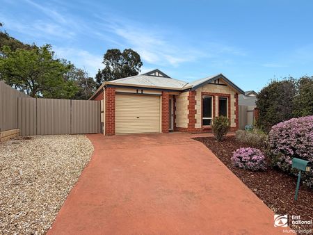 Lovely Three Bedroom Villa - Pathways Estate - Photo 3