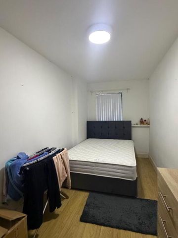 Unit 1, 21 Eglantine Avenue, Belfast, BT9 6DW - Photo 2
