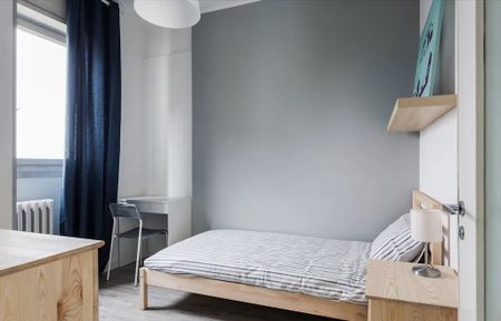 Via Federico Engels, Milan, Lombardy 20153 - Photo 2