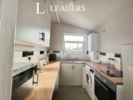 1 bedroom flat to rent - Photo 3