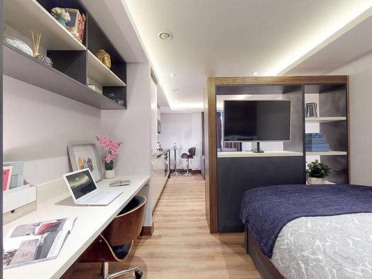 Studio to rent - Photo 1