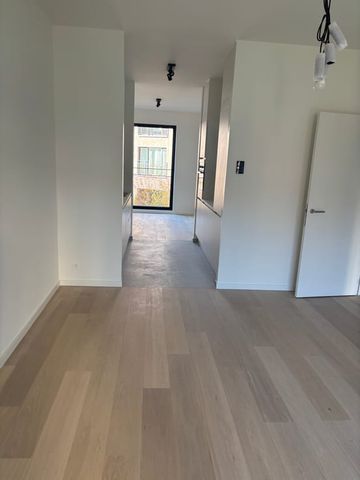 Appartement te huur - Photo 2