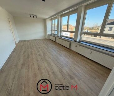 Gerenoveerd ruim appartement met terras en 2 slpks - Photo 5