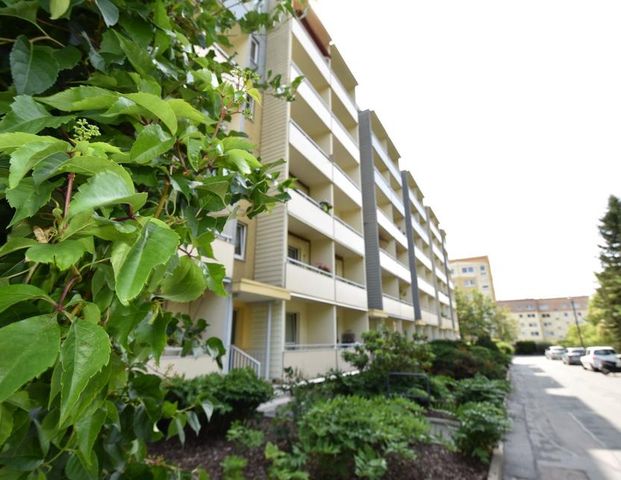 *Gemütliche 2-Raum-Wohnung im 1.OG mit Dusche* - Foto 1