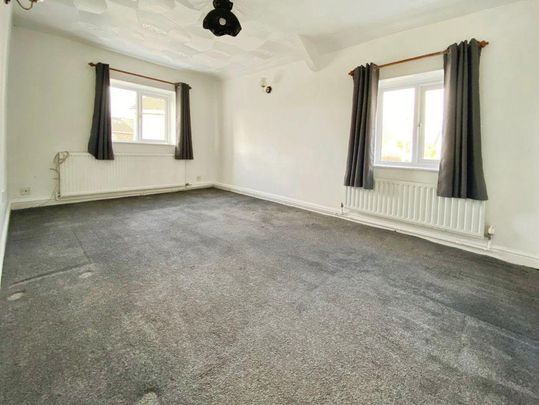 4 bedroom house to rent - Photo 1