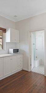 Fully furnished apartment in great location! - Photo 4