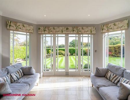 4 Bedroom Detached To Let - Photo 4