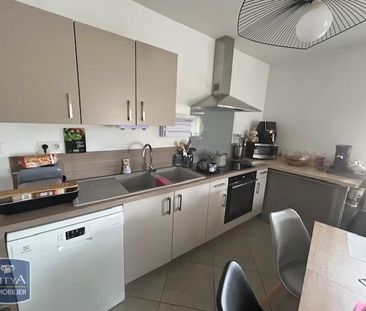 Location Appartement 4 pièces 85m² PAMIERS 09100 - Photo 5