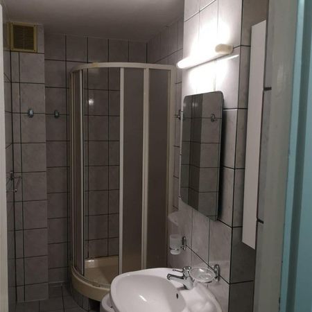 Apartament o camera zona Garii - Fotografie 3