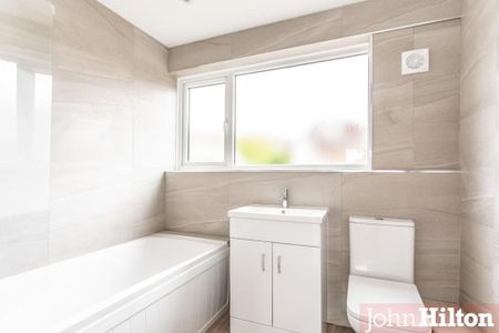 3 bedroom terraced house to rent - Photo 4