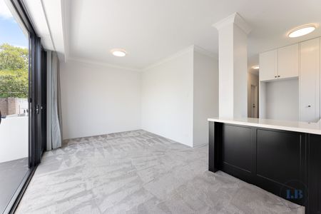6/13 St Neot Avenue, Potts Point NSW 2011 - Apartment For Rent | Domain - Photo 2