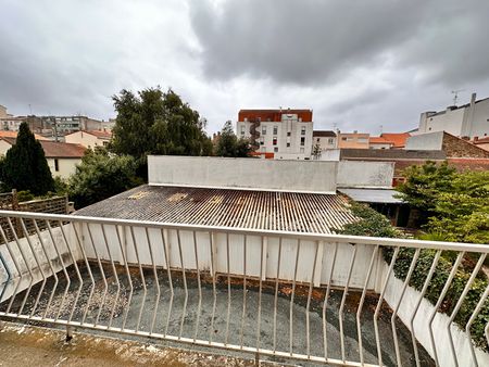 Location appartement 3 pièces, 69.61m², La Roche-sur-Yon - Photo 2
