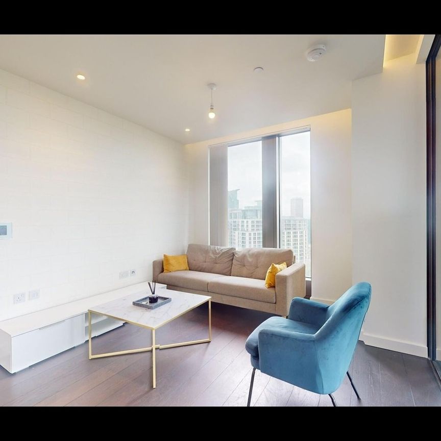2 Bed Flat, Damac Versace Tower, SW8 - Photo 1