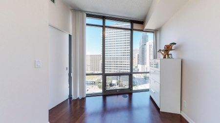 For Lease - 832 Bay Street Unit# 1303, Toronto, Ontario - Photo 4