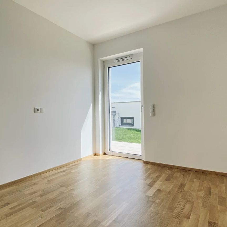 Moderner Wohnraum mit Gartenanteil: Helle 2-Zimmer-Wohnung - Foto 1