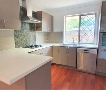 4/19 Centurion Crescent, Nerang QLD 4211 - Photo 3