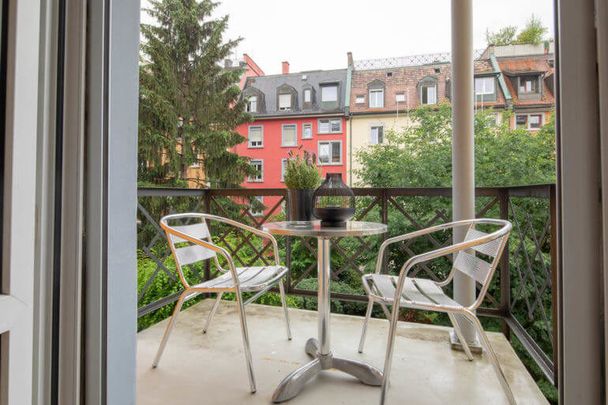 2.5 ZIMMER APARTMENT MIT BALKON - Photo 1