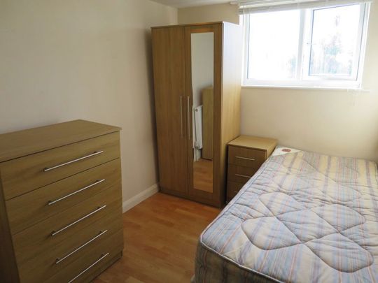 Cowley Road, Oxford, Oxford - Photo 1