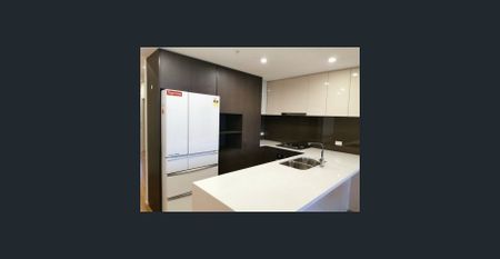 Beautiful Furnished Two Bedrooms Apartment for Lease! - Photo 4