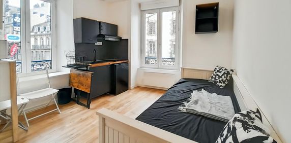 Location Appartement 1 pièce 16m² VANNES 56000 - Photo 2