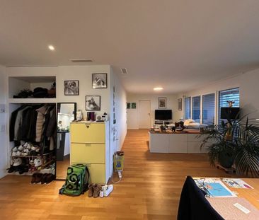 123 m², 4. Stock - Photo 2