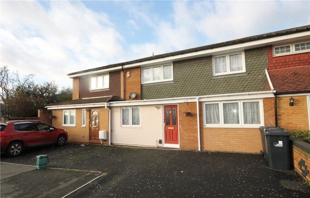 Ramsey Close, Greenford, UB6 0SU - Photo 1