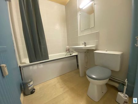 Location Appartement 1 pièce 25m² MONT ST AIGNAN 76130 - Photo 2