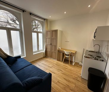 Location Appartement 1 pièce 14m² - Photo 4