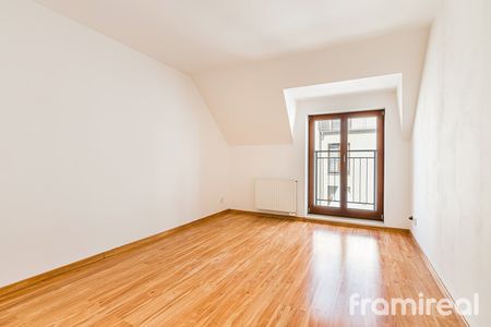 Pronájem bytu 4+kk 68 m² - Photo 2
