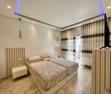 Chalet en alquiler en Centro, Estepona - Photo 4