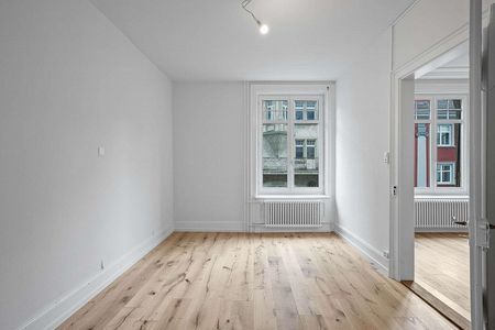 Charmante 4 -ZWG frisch saniert & bezugsbereit - Photo 2