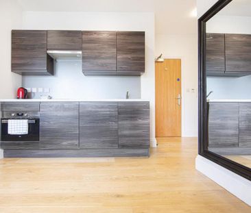 Studio to rent - Photo 4