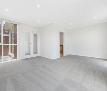 3/33 Howard Street, Glen Iris VIC 3146 - Apartment For Rent | Domain - Photo 2