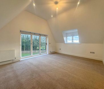 5 bedroom detached house to rent - Photo 4