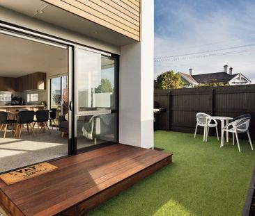 1 Charcot Court, Caversham - Photo 1