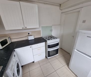 Studio Flat, Smithdown Road, L7 - Photo 3