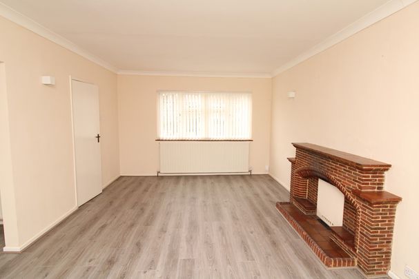 £1,200 - To Let - Photo 1