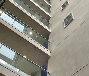 1 Bed Flat, Timber Wharf, M15 - Photo 2