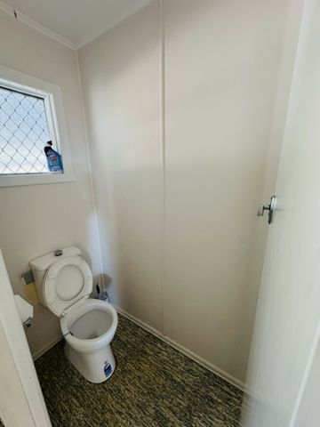 NEAT, LOW-MAINTENANCE LIVING WITH SPACE & PRACTICALITY � PERFECT FAMILY HOME IN AVENELL HEIGHTS - Photo 5