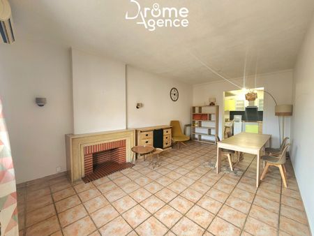 Location Appartement 96m² VALENCE 26000 - Photo 2